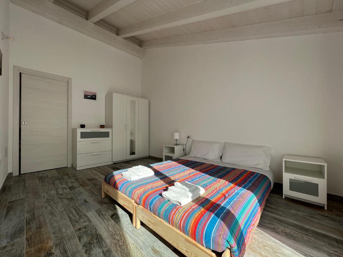 Casa Sylvia Lejlighed Sant'Antìoco Eksteriør billede